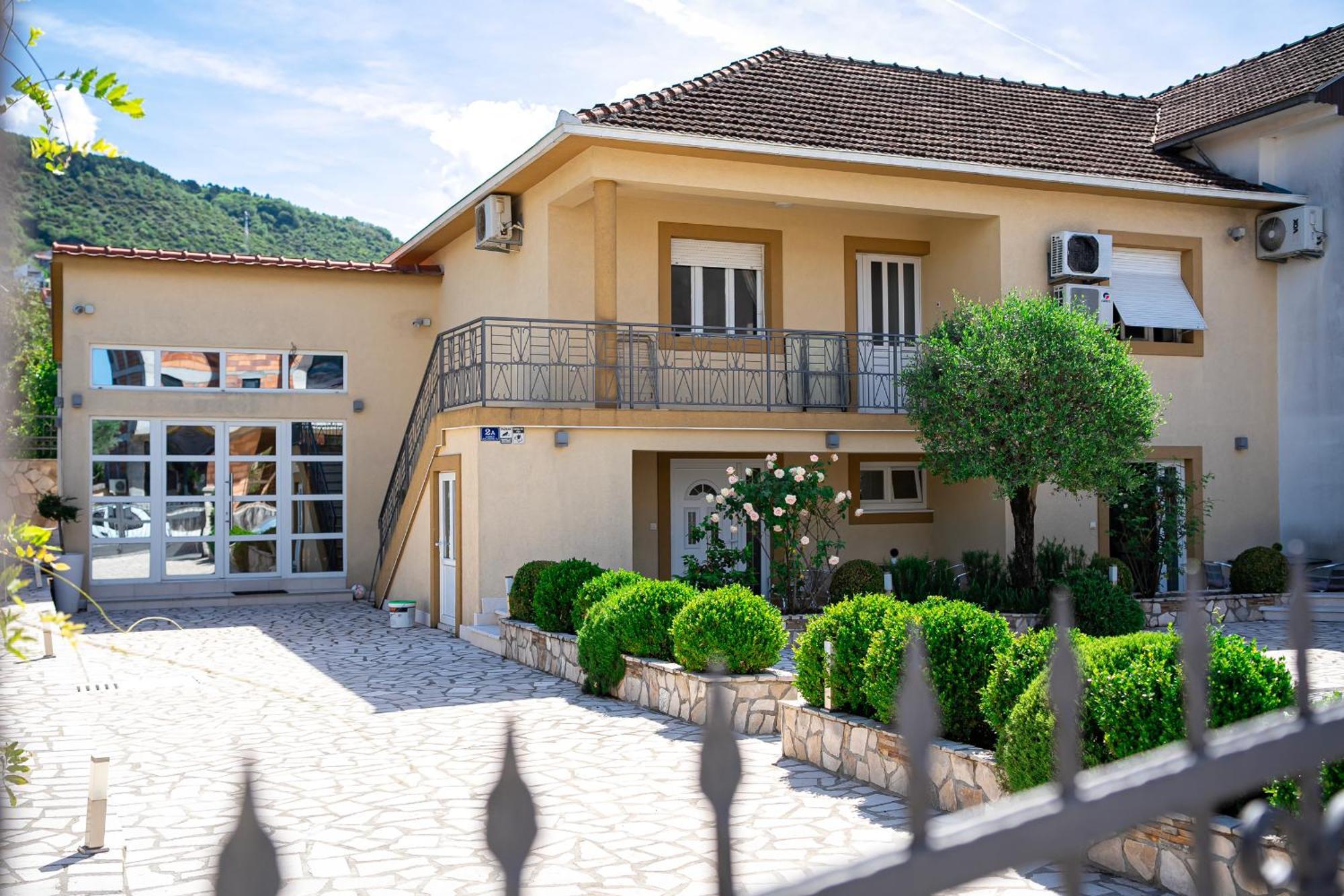 Raicevic Residence Τίβατ Εξωτερικό φωτογραφία
