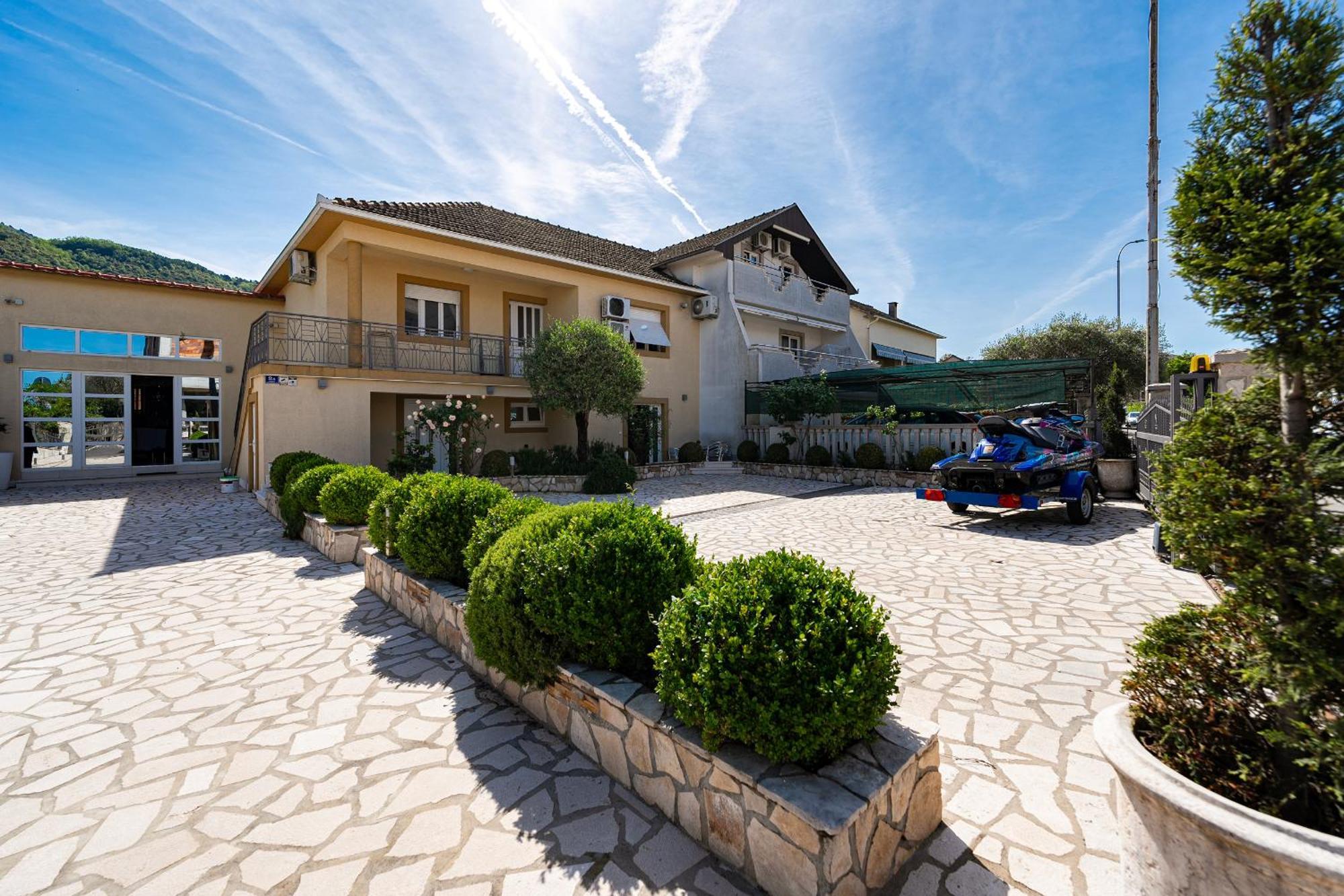 Raicevic Residence Τίβατ Εξωτερικό φωτογραφία